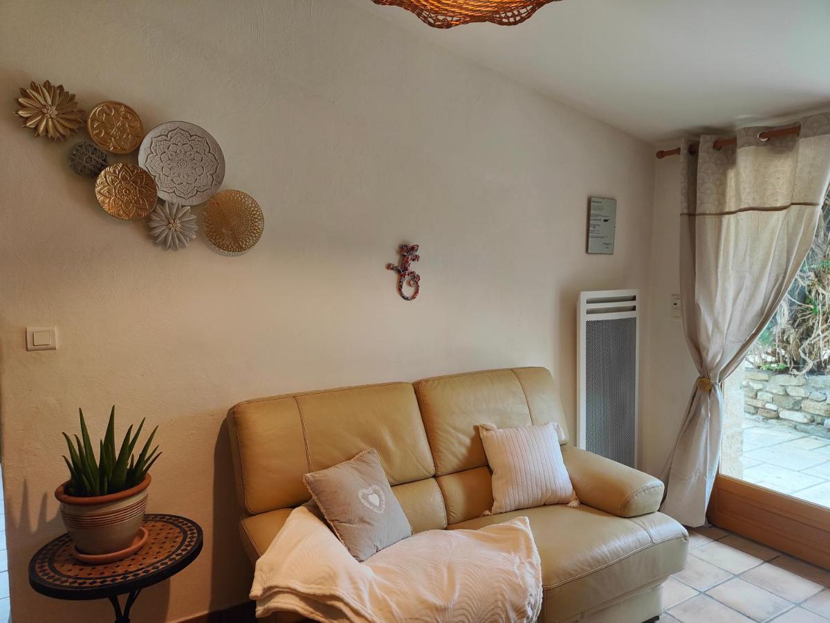 Domaine Bellavigne Gites Et Spa Forcalquier Dış mekan fotoğraf