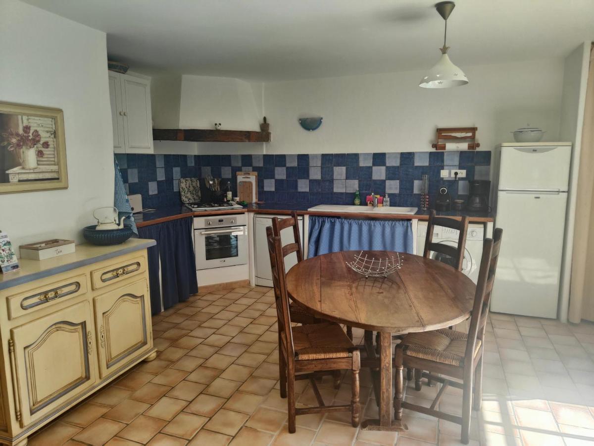 Domaine Bellavigne Gites Et Spa Forcalquier Dış mekan fotoğraf