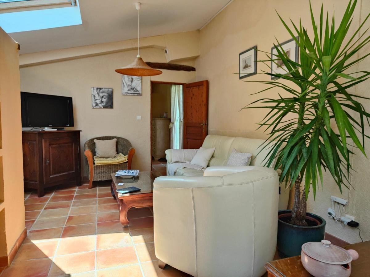 Domaine Bellavigne Gites Et Spa Forcalquier Dış mekan fotoğraf